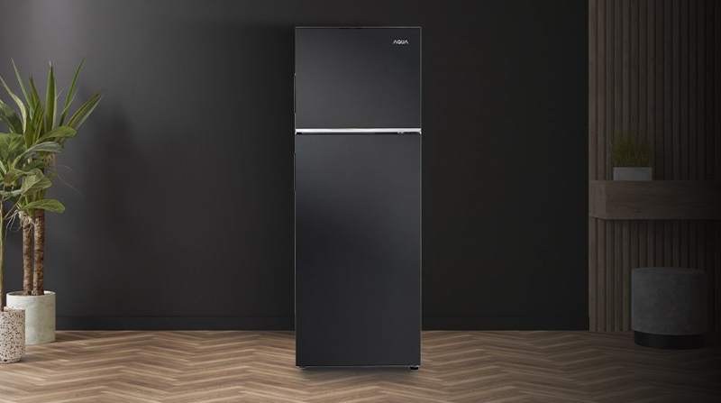 Thiết kế tủ lạnh Aqua màu đen phù hợp mọi không gian
