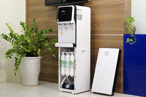 Máy lọc nước FujiE WPD5300C làm lạnh bằng block