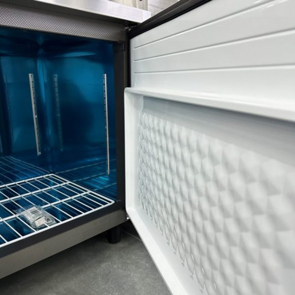 Tủ Mát Bàn Công Nghiệp Starion SR-T18EIEA 465 Lít